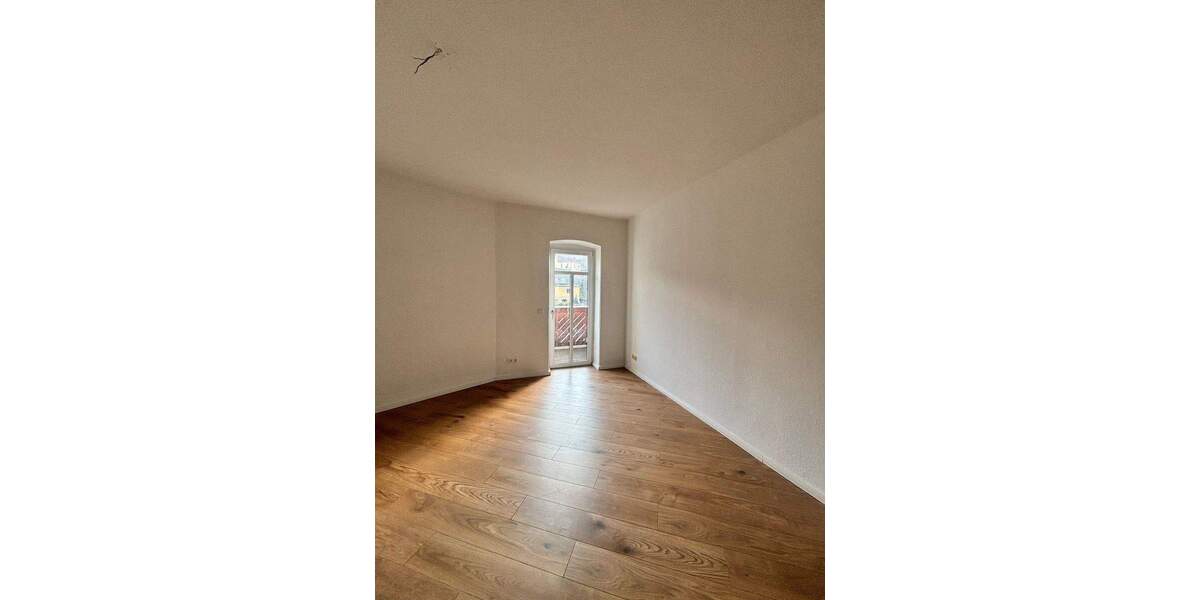 Etagenwohnung Freital Deuben - 2 Zimmer, 66 m&sup2;, 539&euro; | Angebot:25820511