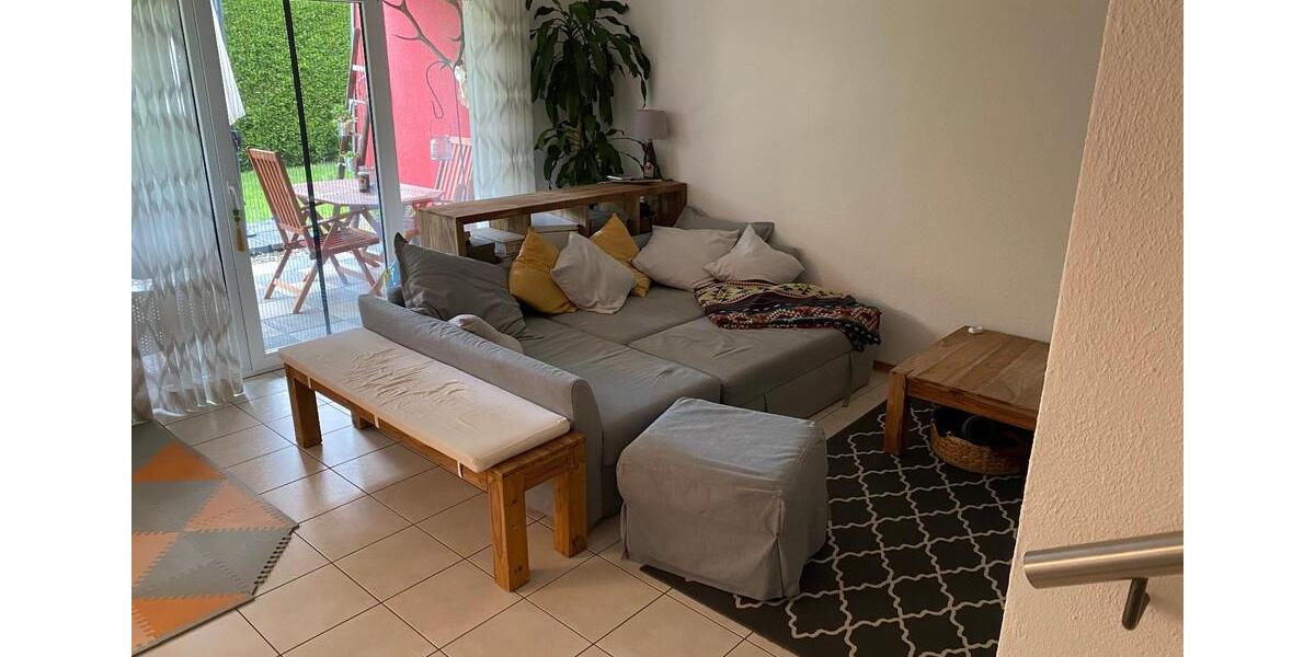 Etagenwohnung Großenlüder - 3 Zimmer, 79 m&sup2;, 658&euro; | Angebot:26566701