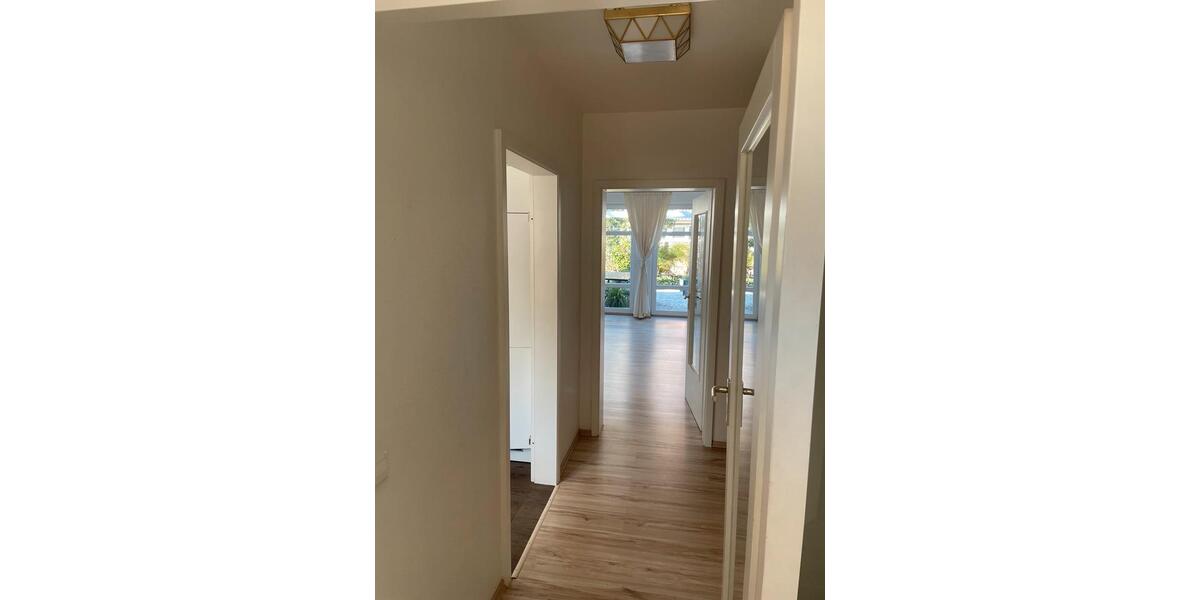 Reihenhaus Isernhagen - 4 Zimmer, 130 m&sup2;, 1.560&euro; | Angebot:23435857