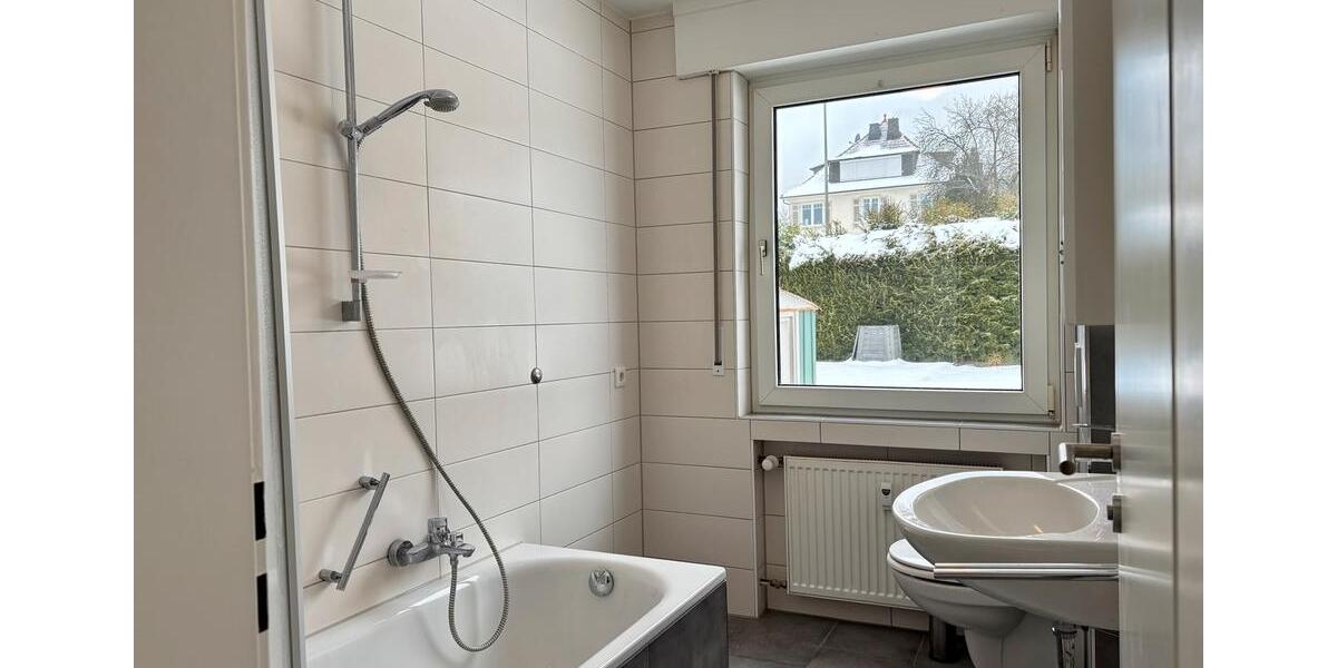 Erdgeschoßwohnung Bad Driburg - 3 Zimmer, 70 m&sup2;, 600&euro; | Angebot:24817297