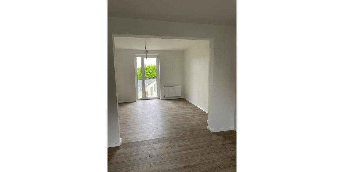 Erdgeschoßwohnung Wuppertal Cronenberg - 2 Zimmer, 52 m&sup2;, 395&euro; | Angebot:26647339