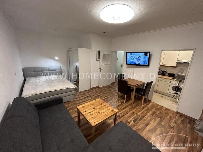 Komfortable Wohnung mit Balkon in Spandau Wilhelmstadt, möbliert zimmer