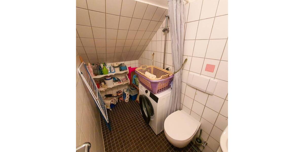 Etagenwohnung Husum Schessinghausen - 3 Zimmer, 112 m&sup2;, 600&euro; | Angebot:25996193