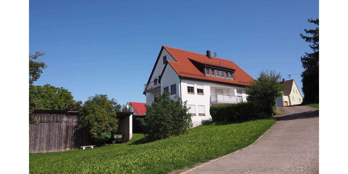 Etagenwohnung Finningen - 5 Zimmer, 114 m&sup2;, 1.070&euro; | Angebot:27388290