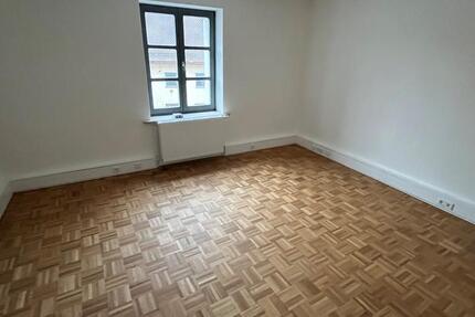 15 WG-Zimmer frei - Erstbezug nach Sanierung 1 zimmer