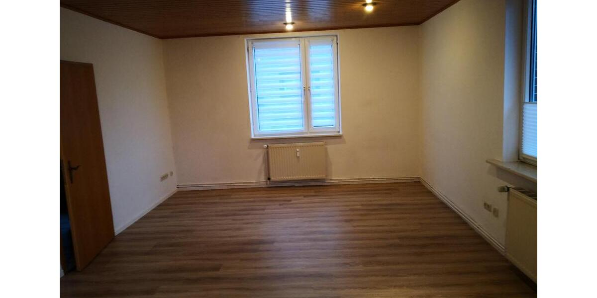 Erdgeschoßwohnung Altenmedingen - 3 Zimmer, 100 m&sup2;, 700&euro; | Angebot:24553009