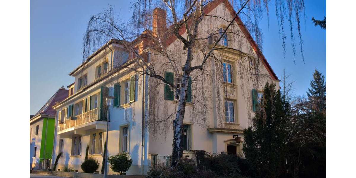 Etagenwohnung Schwetzingen - 3 Zimmer, 103 m&sup2;, 1.350&euro; | Angebot:26686489