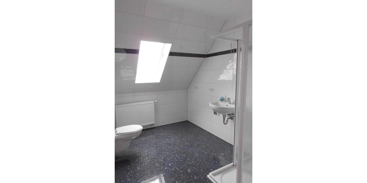 Dachgeschoßwohnung Falkenberg/Elster Elster - 3 Zimmer, 63 m&sup2;, 394&euro; | Angebot:25987990