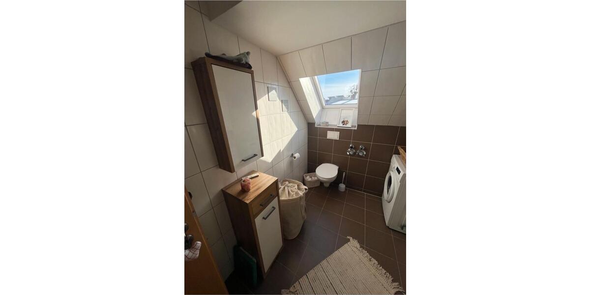 Dachgeschoßwohnung Schwerin Altstadt - 3 Zimmer, 65 m&sup2;, 580&euro; | Angebot:26018042