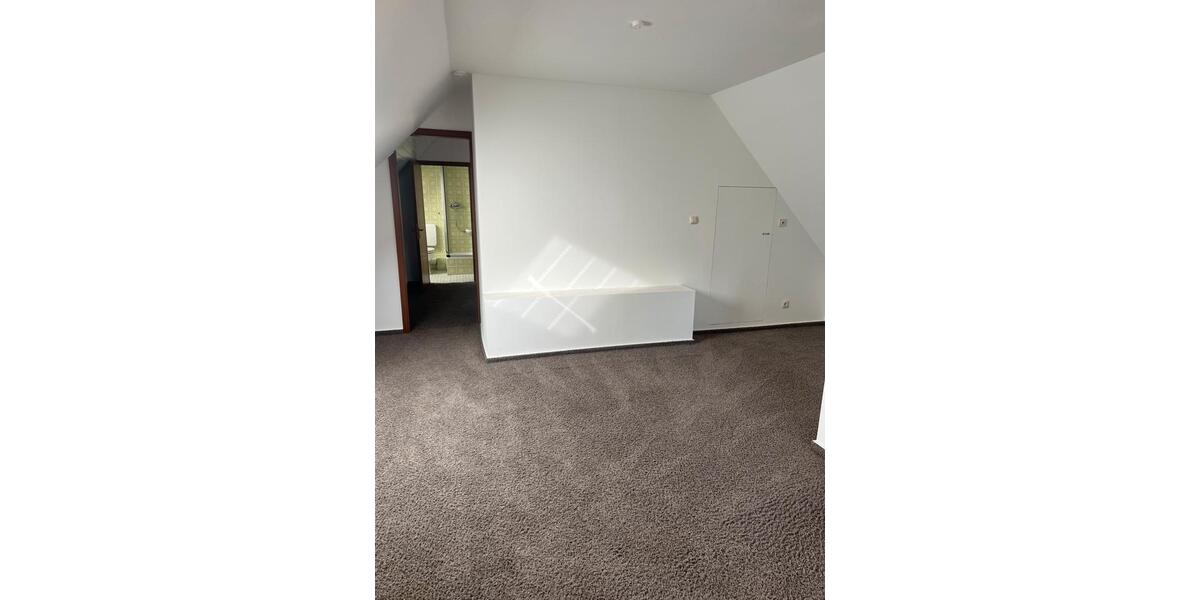 Dachgeschoßwohnung Eichenzell - 2 Zimmer, 55 m&sup2;, 500&euro; | Angebot:25634098