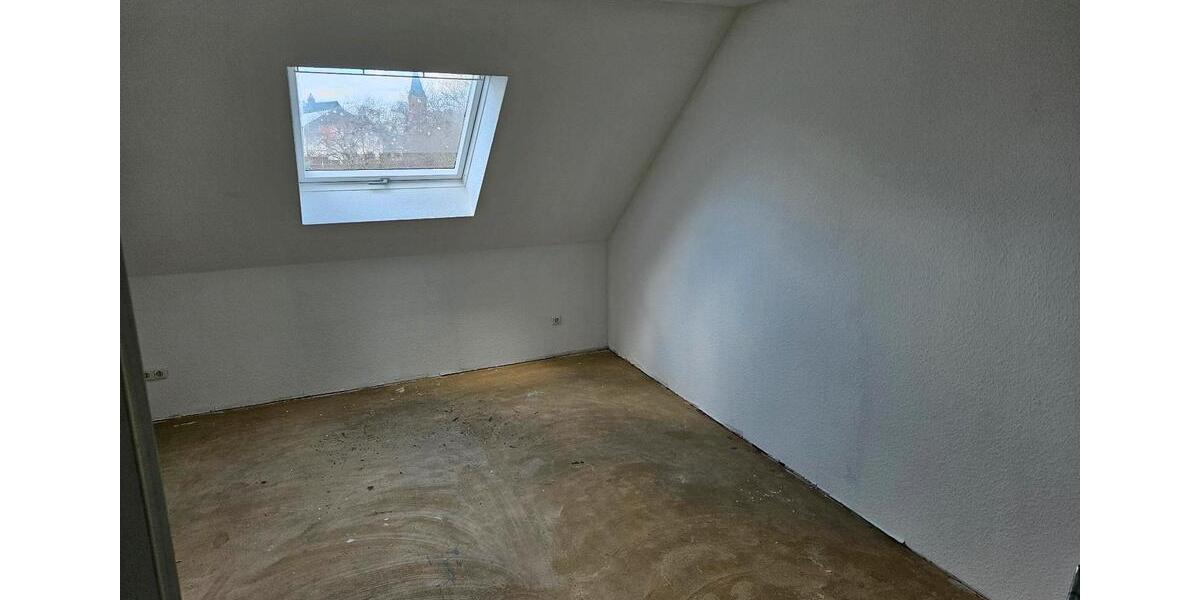 Reihenhaus Zülpich - 4 Zimmer, 140 m&sup2;, 1.450&euro; | Angebot:25297587