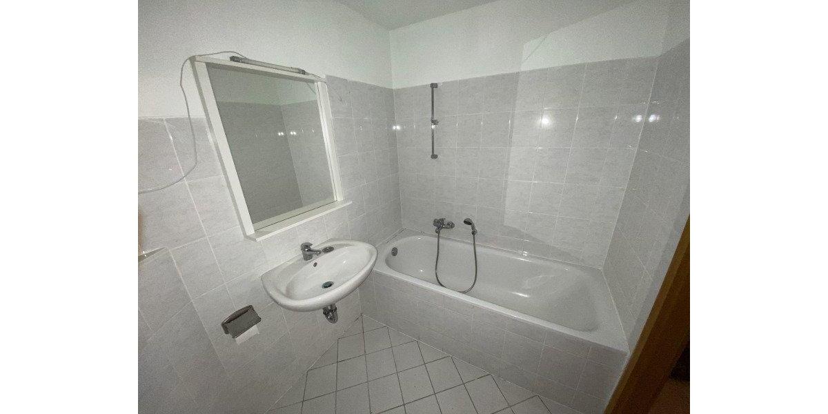 Dachgeschoßwohnung Görlitz - 1 Zimmer, 39 m&sup2;, 280&euro; | Angebot:26147460