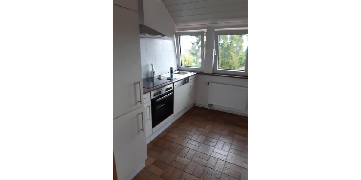 Dachgeschoßwohnung Sibbesse - 3 Zimmer, 66 m&sup2;, 470&euro; | Angebot:25823935