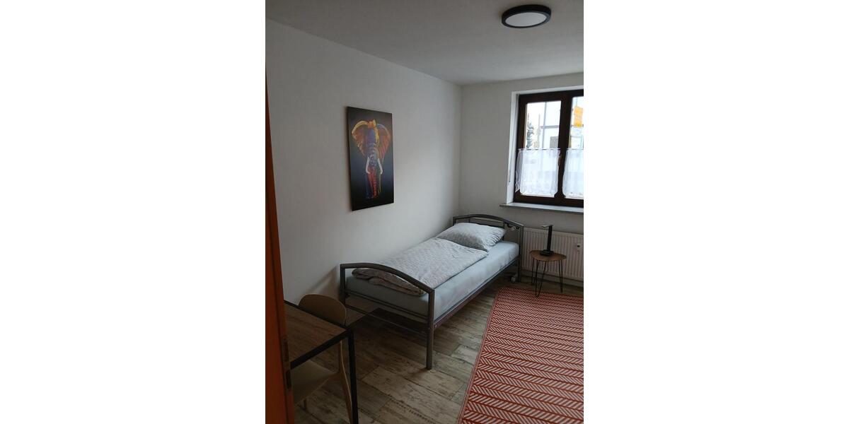 Erdgeschoßwohnung Baiersdorf - 5 Zimmer, 135 m&sup2;, 1.850&euro; | Angebot:24801721