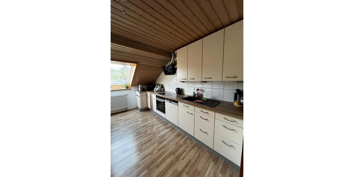 Dachgeschoßwohnung Diespeck - 4 Zimmer, 95 m&sup2;, 665&euro; | Angebot:26546291