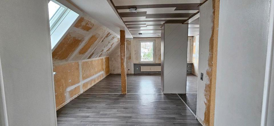 Dachgeschoßwohnung Korbach - 2 Zimmer, 65 m&sup2;, 750&euro; | Angebot:24485473