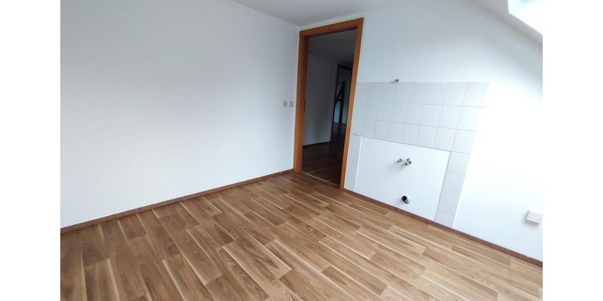 Dachgeschoßwohnung Annaberg-Buchholz Buchholz - 3 Zimmer, 55 m&sup2;, 320&euro; | Angebot:26424153