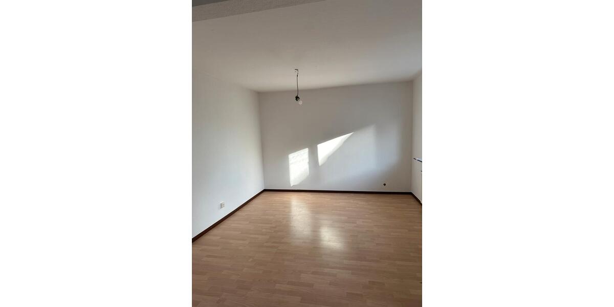 Mietwohnung 2 Zimmer mit EBK im Erdgeschoss in Großen Linden 2 zimmer