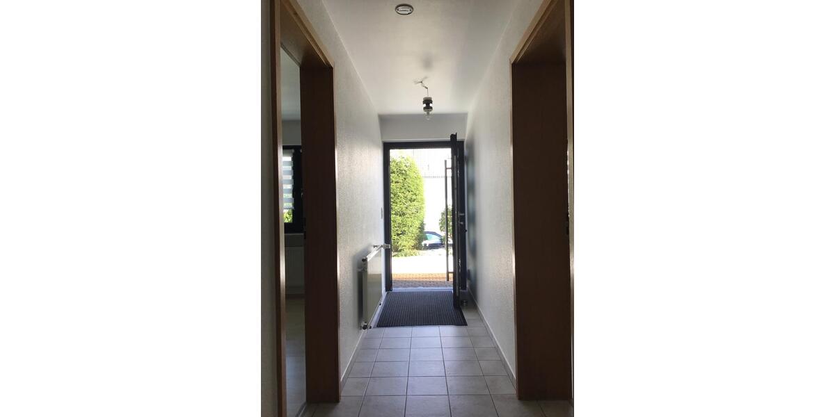 Erdgeschoßwohnung Burbach - 1 Zimmer, 55 m&sup2;, 460&euro; | Angebot:26032965