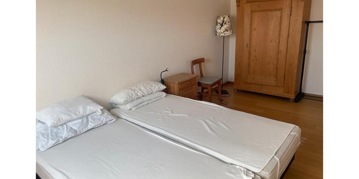 Dachgeschoßwohnung Sassnitz - 3 Zimmer, 100 m&sup2;, 1.200&euro; | Angebot:25225266