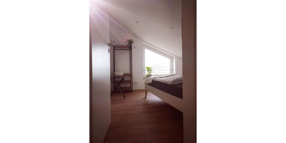 Etagenwohnung Tettnang - 3 Zimmer, 81 m&sup2;, 990&euro; | Angebot:24652679