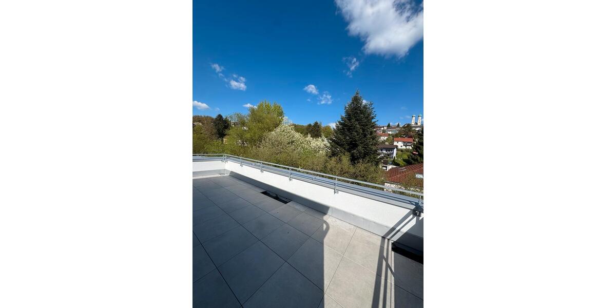Dachgeschoßwohnung Pfarrkirchen - 2 Zimmer, 65 m&sup2;, 990&euro; | Angebot:26440997