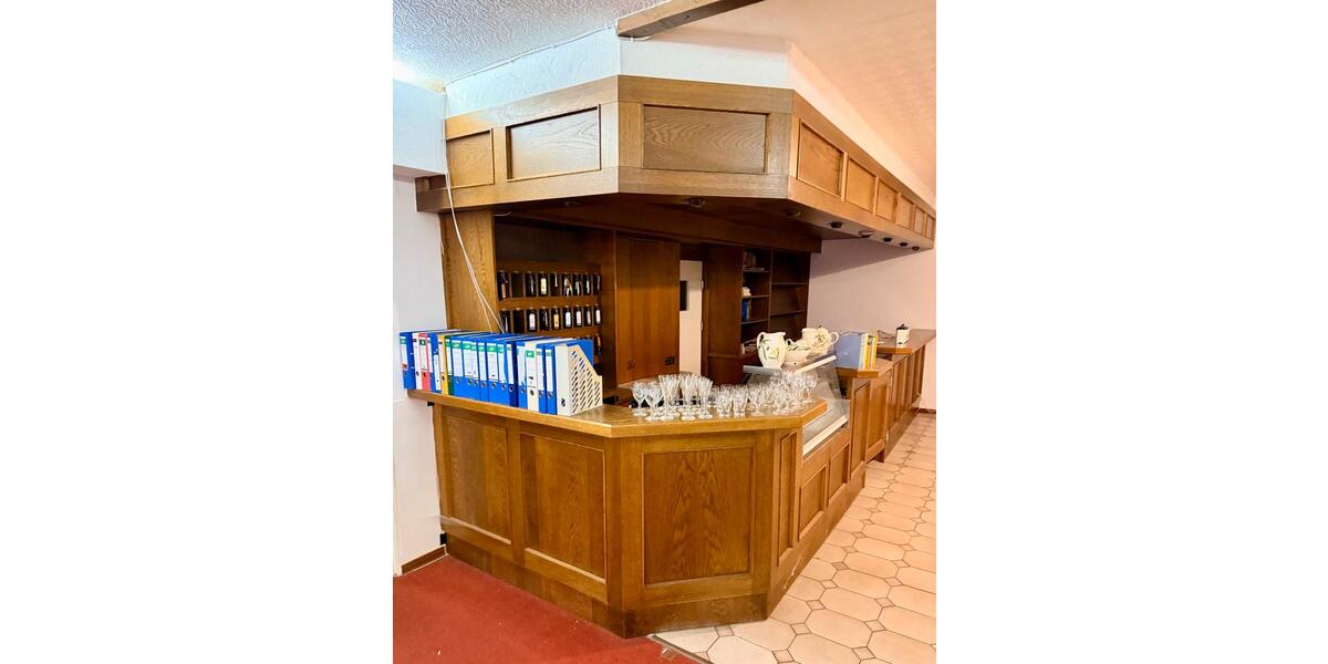 Erdgeschoßwohnung Schenefeld - 3 Zimmer, 180 m&sup2;, 900&euro; | Angebot:24781269