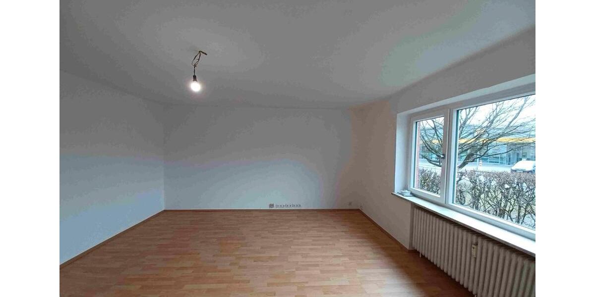 Hochparterre Lübeck Sankt Gertrud - 1 Zimmer, 36 m&sup2;, 500&euro; | Angebot:26699525