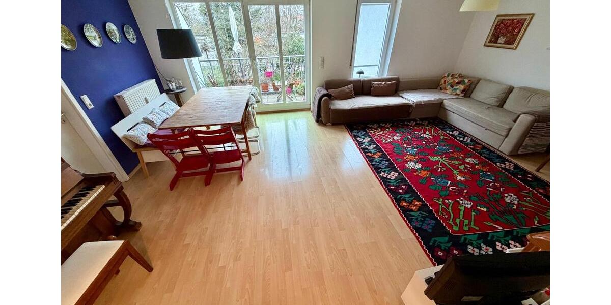 Etagenwohnung Saarbrücken Kieselhumes - 3 Zimmer, 89 m&sup2;, 979&euro; | Angebot:25382375