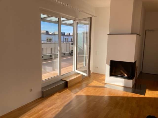 Etagenwohnung München (Pasing-Obermenzing) Obermenzing) - 3 Zimmer, 106 m&sup2;, 2.450&euro; | Angebot:26976353
