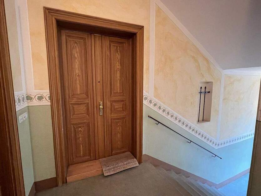 Gemütliche Wohnung im sanierten Altbau mitten in Striesen 2 zimmer