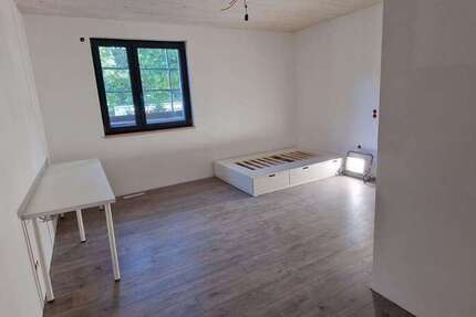 Wohnung zum Mieten in Karlsruhe 590 € 23 m²
