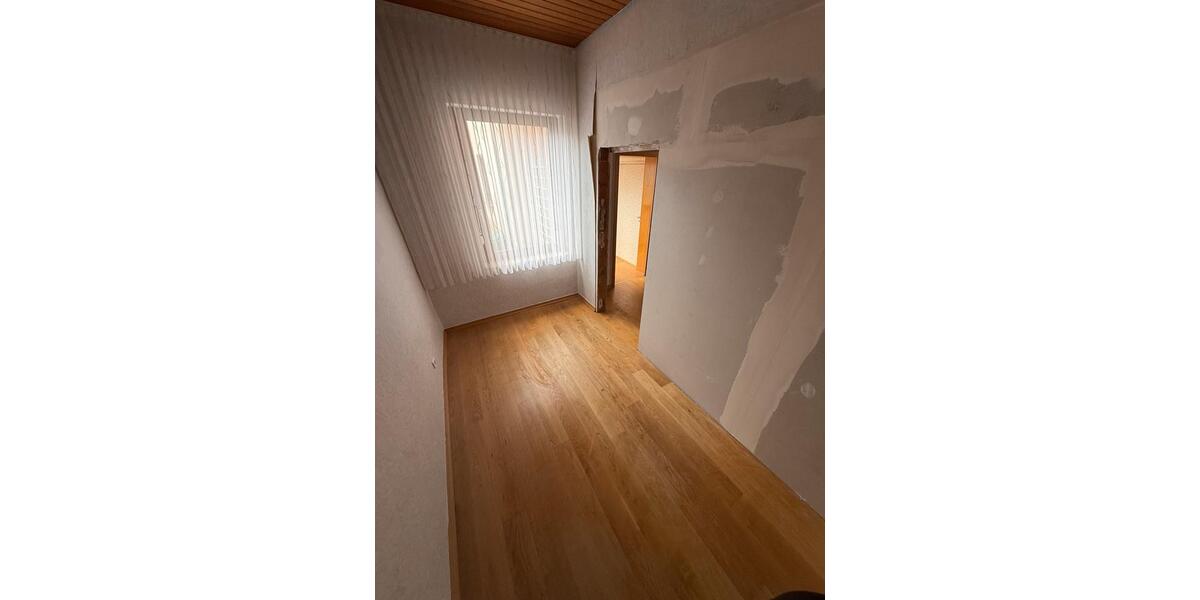 Etagenwohnung Korbach - 2 Zimmer, 58 m&sup2;, 460&euro; | Angebot:26039775