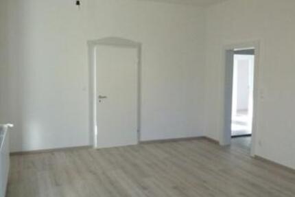 Wohnung Neustadt bei Coburg - 4 Zimmer, 89 m&sup2;, 765&euro; | Angebot:26184401