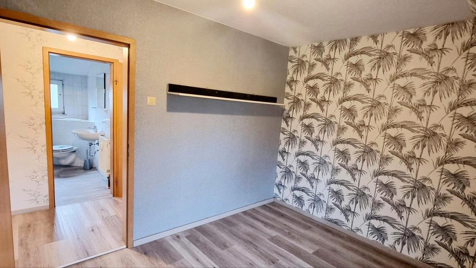 Etagenwohnung Münchberg - 3 Zimmer, 65 m&sup2;, 420&euro; | Angebot:24818764