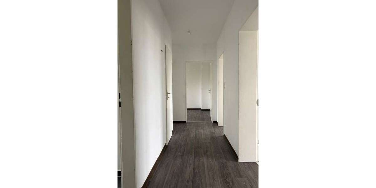 Etagenwohnung Geseke - 3 Zimmer, 70 m&sup2;, 499&euro; | Angebot:26864987