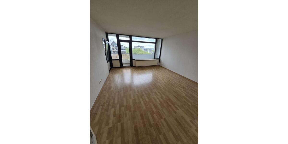 Etagenwohnung Köln Lindenthal - 3 Zimmer, 75 m&sup2;, 1.100&euro; | Angebot:26563521