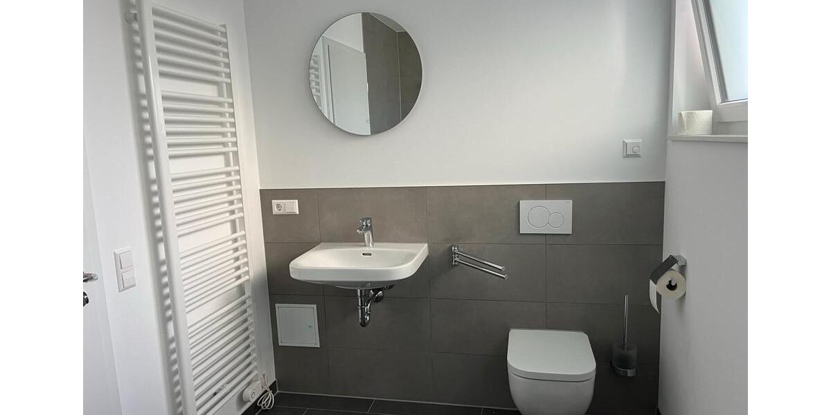 Wohnen auf Zeit Stutensee - 7 Zimmer, 197 m&sup2;, 560&euro; | Angebot:26587110