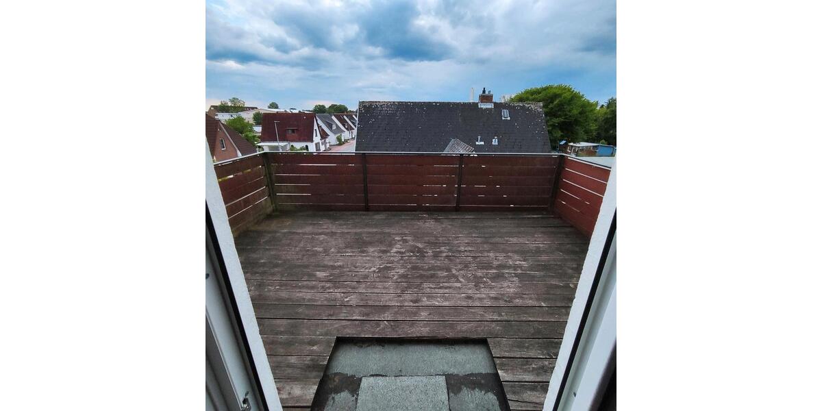 Dachgeschoßwohnung Barmstedt - 2 Zimmer, 67 m&sup2;, 650&euro; | Angebot:25932888