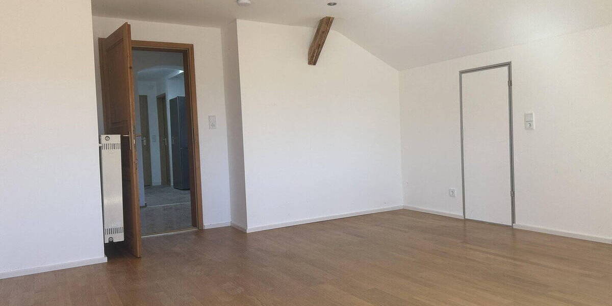 Mehrfamilienhaus, Wohnhaus Bad Endorf Hemhof - 5 Zimmer, 157 m&sup2;, 1.550&euro; | Angebot:26794399