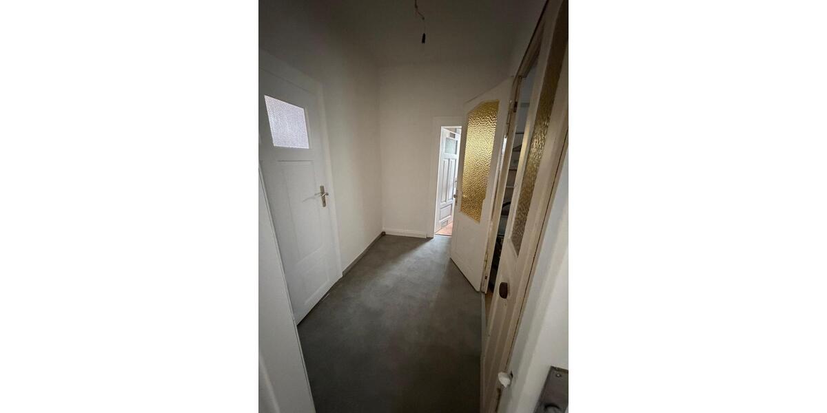 Etagenwohnung Neustadt bei Coburg - 4 Zimmer, 80 m&sup2;, 600&euro; | Angebot:25843207