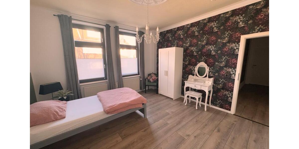 Wohnen auf Zeit Gelsenkirchen Gelsenkirchen-West - 4 Zimmer, 95 m&sup2;, 490&euro; | Angebot:26616003