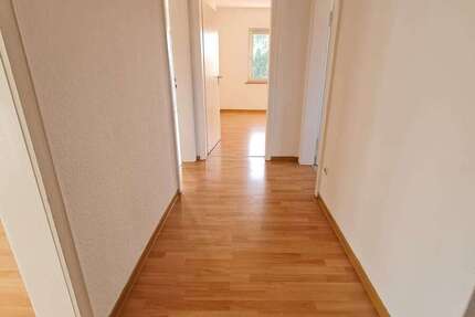 Wohnung Rosdorf - 3 Zimmer, 63 m&sup2;, 650&euro; | Angebot:26612840