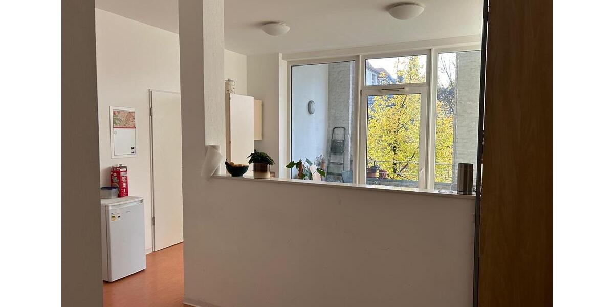 Wohnen auf Zeit Bielefeld - 1 Zimmer, 67 m&sup2;, 391&euro; | Angebot:25922906