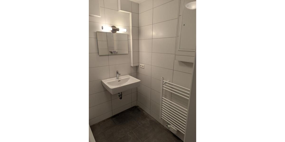 Wohnen auf Zeit Esslingen am Neckar Hegensberg - 2 Zimmer, 23 m&sup2;, 290&euro; | Angebot:25677543