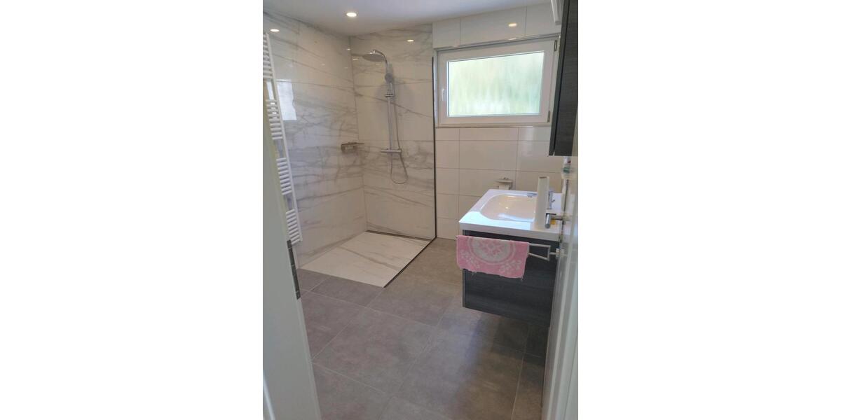 Etagenwohnung Massenbachhausen - 4 Zimmer, 85 m&sup2;, 930&euro; | Angebot:26619565