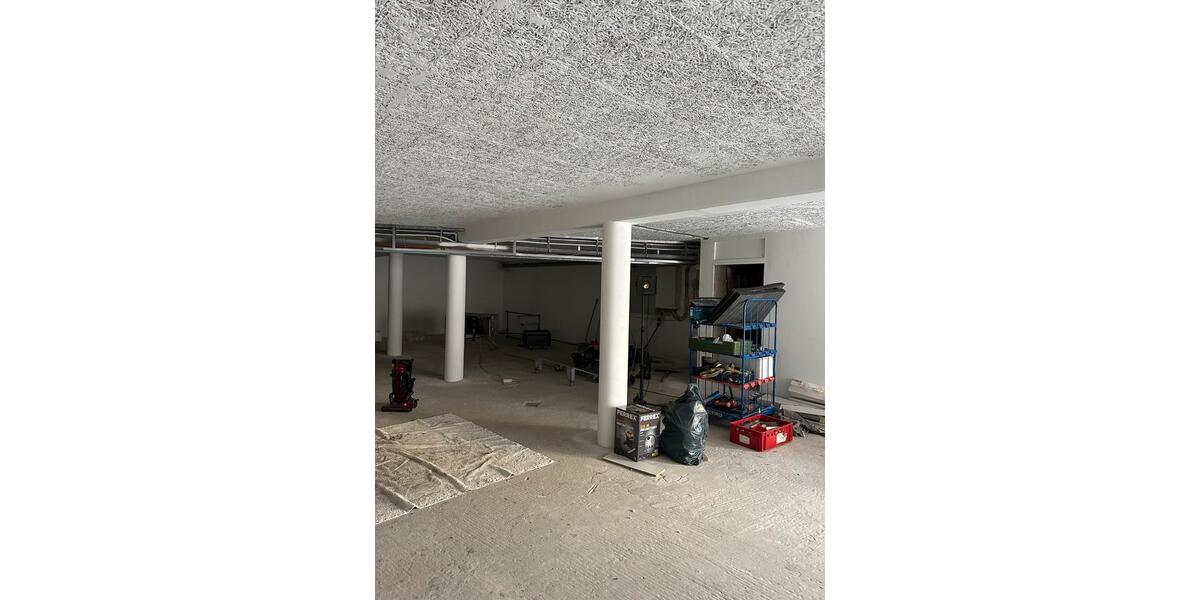 Gewerbeobjekt Eimeldingen - 2.100&euro; | Angebot:26021726