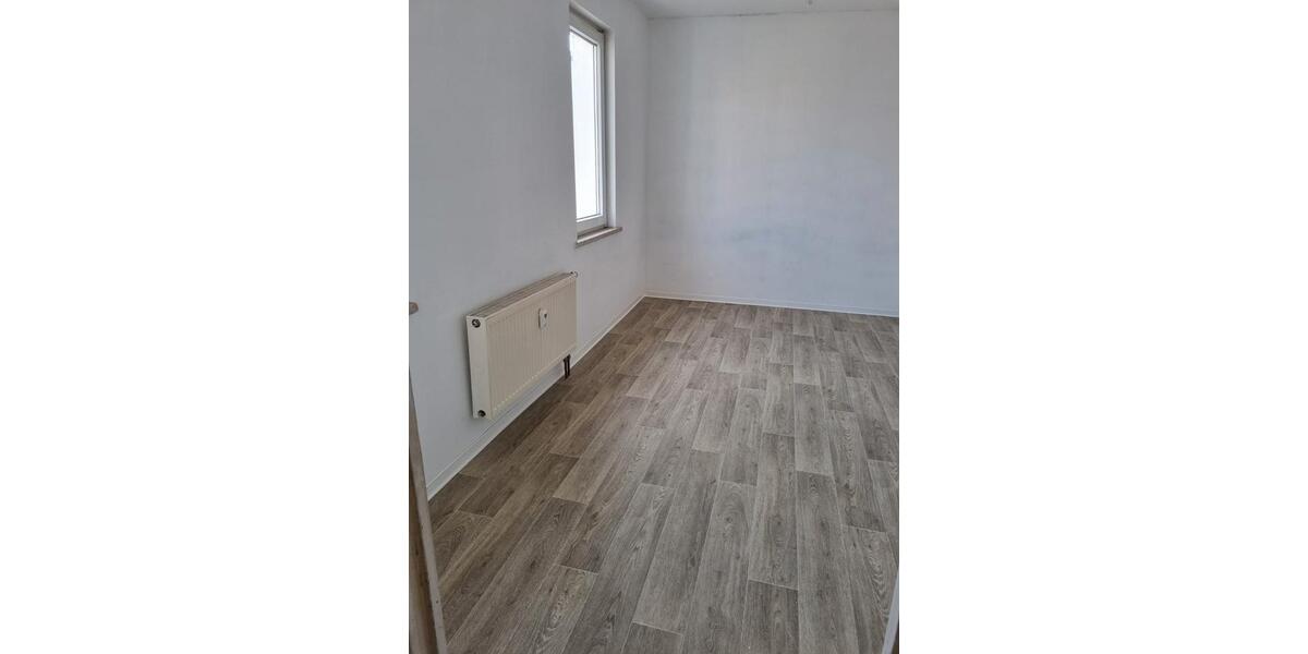 Etagenwohnung Bad Frankenhausen/Kyffhäuser Kyffhäuser - 3 Zimmer, 55 m&sup2;, 390&euro; | Angebot:26279114