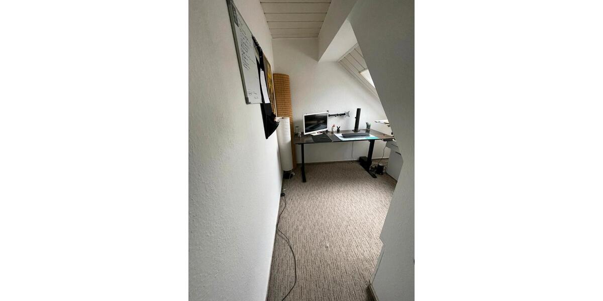 Etagenwohnung Dessau-Roßlau Dessau - 1 Zimmer, 38 m&sup2;, 215&euro; | Angebot:26652951