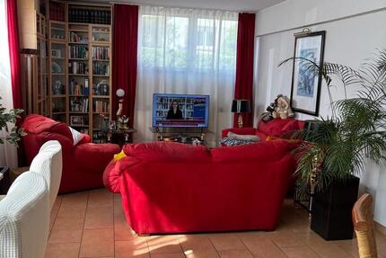 Wohnung Ortenberg - 2 Zimmer, 87 m&sup2;, 780&euro; | Angebot:26422088